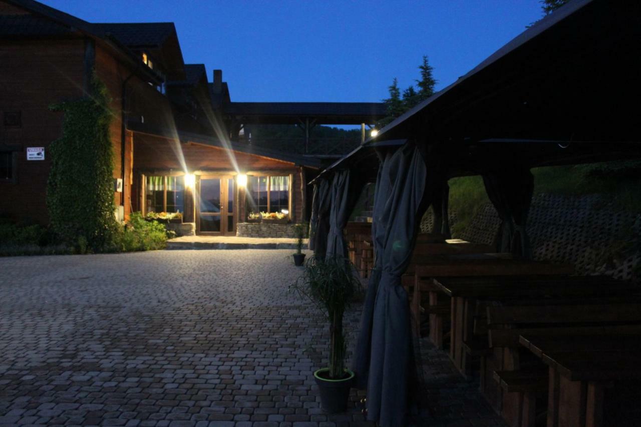 Bieszczadzkie Wrota Lasu Otel Steznica  Dış mekan fotoğraf